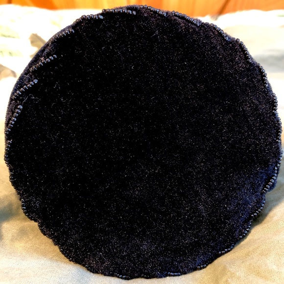 SOLD!!! 3/$40 Handmade and Beaded Cinch Purse from Hungary - Picture 3 of 6